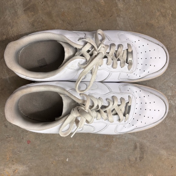 Nike Air Force 1 Low 07 White Sneakers Shoes Mens Size 15 - Picture 10 of 11